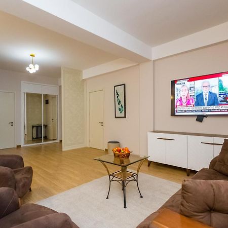 Central Comfort Place L Tbilisi Exterior photo