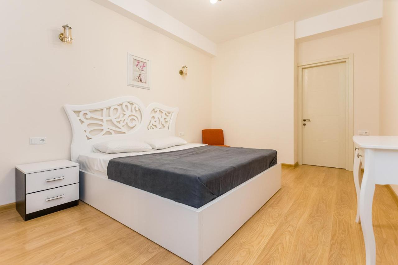 Central Comfort Place L Tbilisi Exterior photo