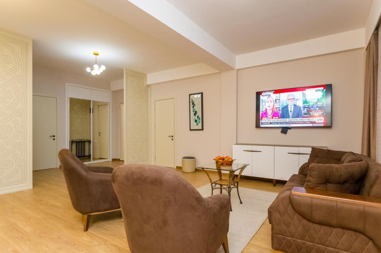 Central Comfort Place L Tbilisi Exterior photo